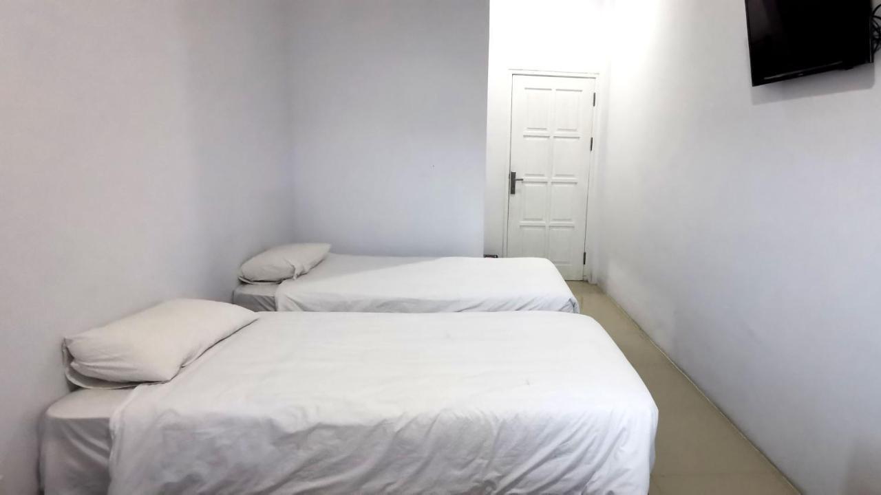 Hotel Aqiilah Syariah Lamongan Dış mekan fotoğraf