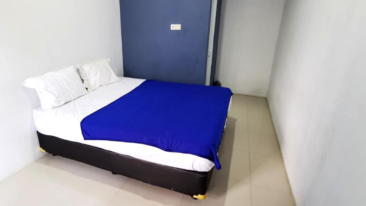 Hotel Aqiilah Syariah Lamongan Dış mekan fotoğraf