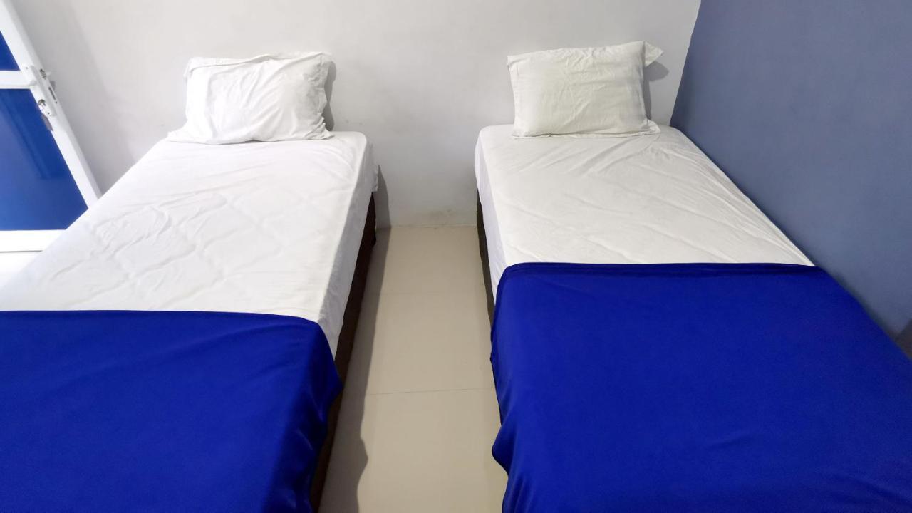Hotel Aqiilah Syariah Lamongan Dış mekan fotoğraf