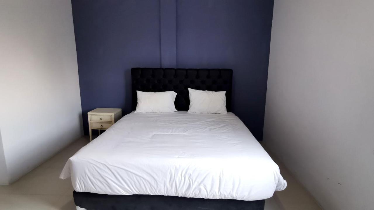 Hotel Aqiilah Syariah Lamongan Dış mekan fotoğraf